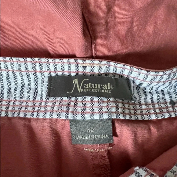 Natural Reflections Shorts Bass Pro  Size 12 - Picture 3 of 5